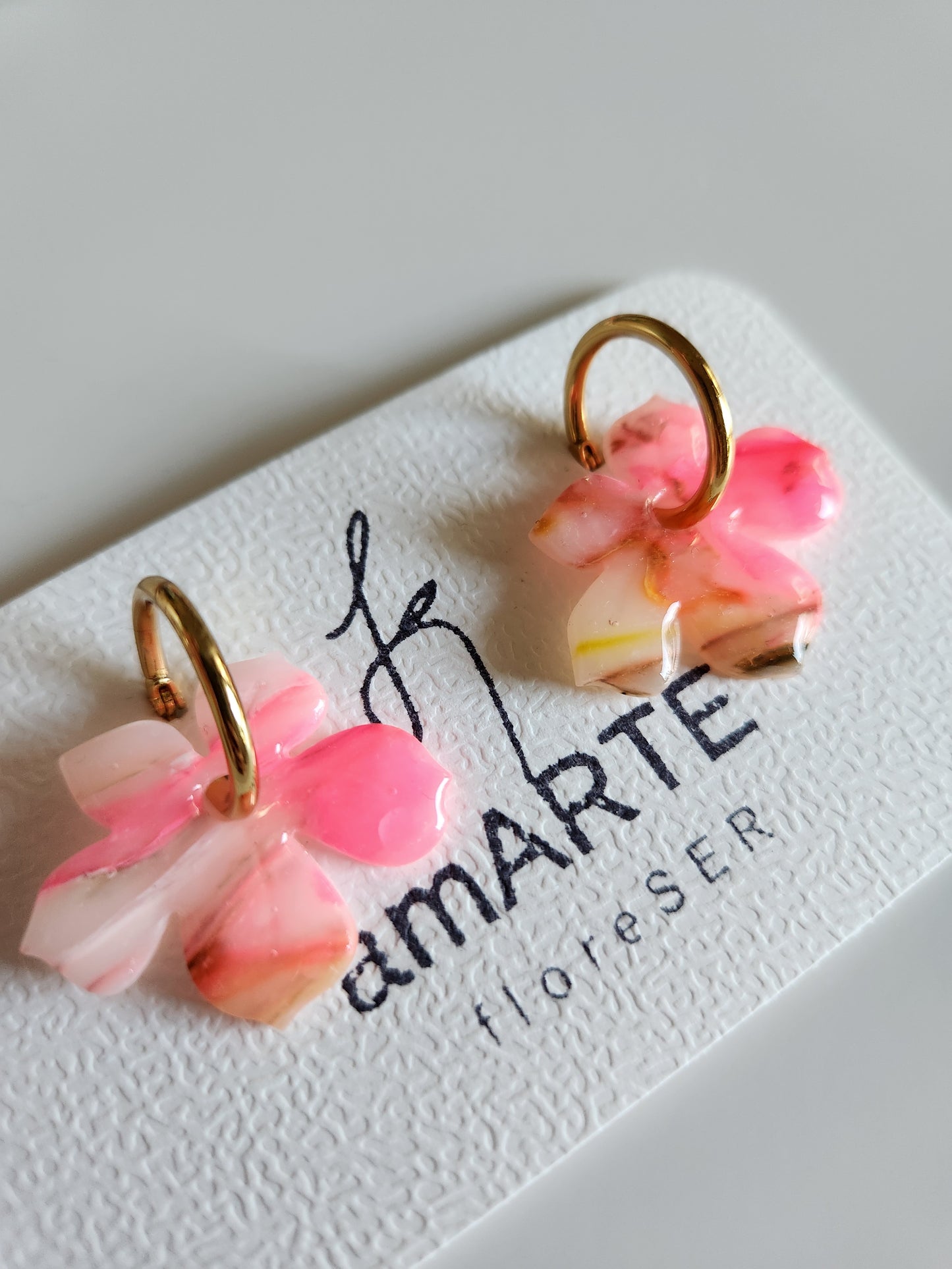 Hibiscus Hoops - Translucent - Multicolor