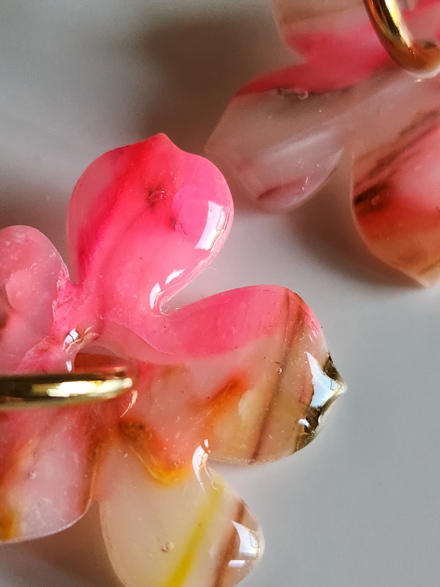 Hibiscus Hoops - Translucent - Multicolor