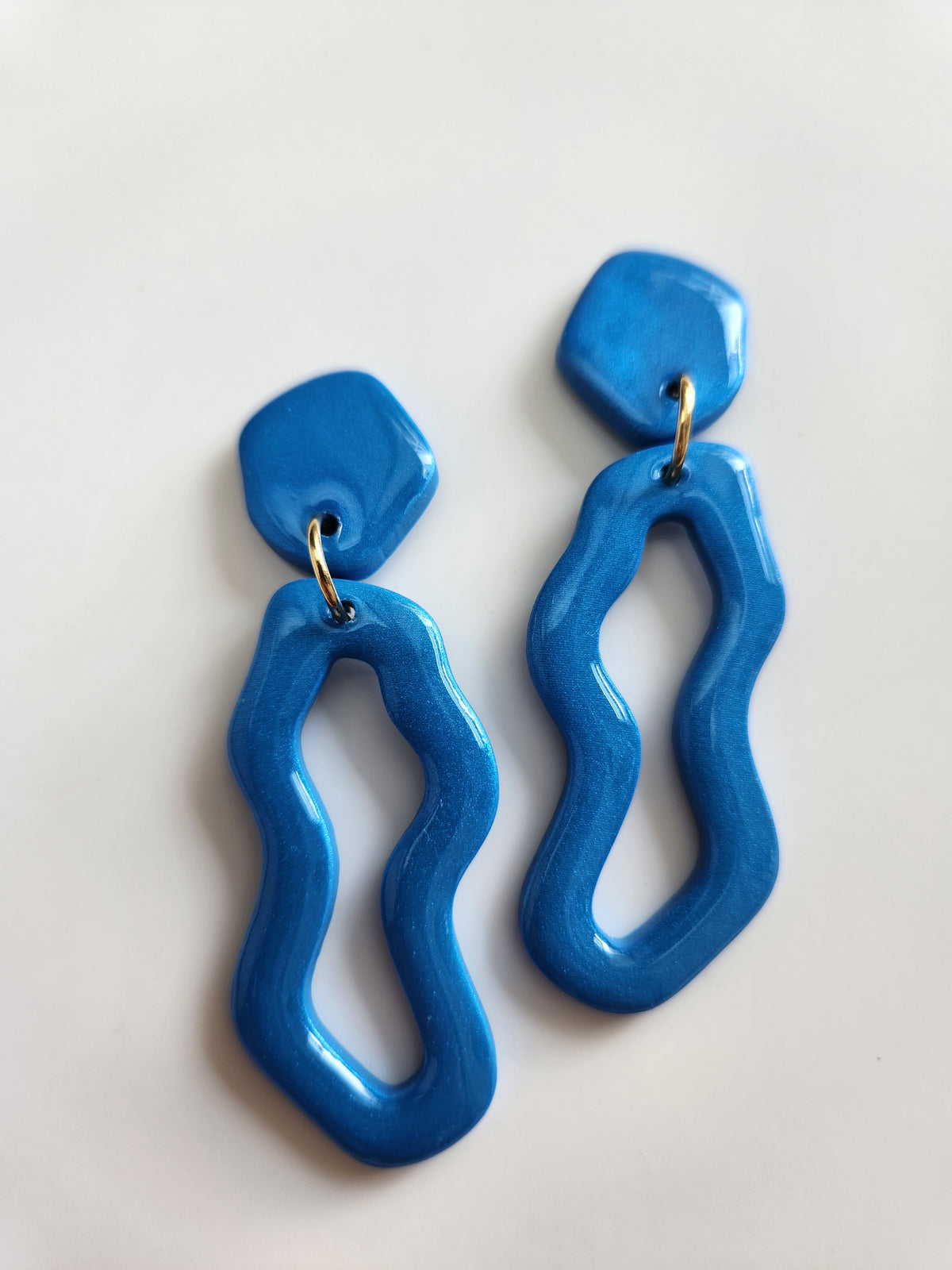 Nara azul eléctrico